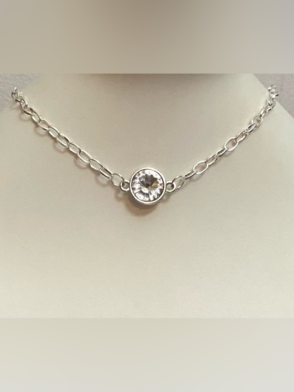 NEW Swarovski Rivoli Crystal necklace